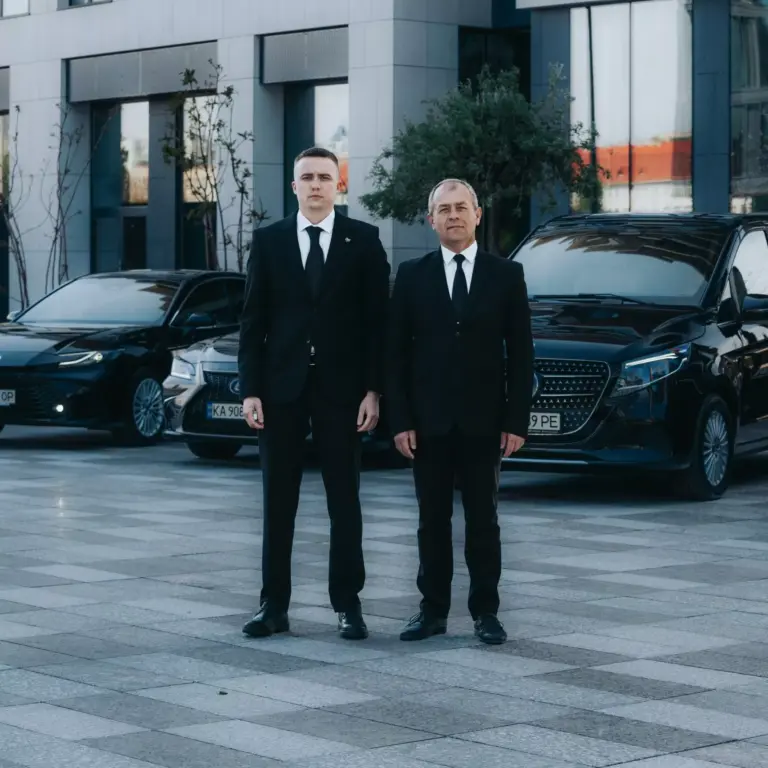 xtransflot-240-scaled-e1748601376434.jpg.pagespeed.ic.X_L6MHpJfu