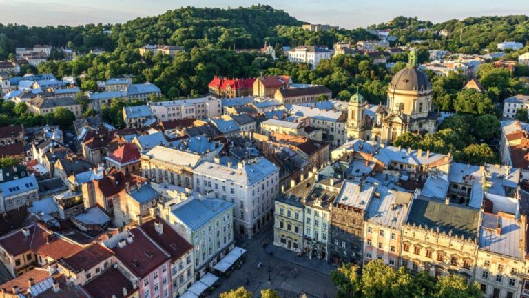 lviv-pano