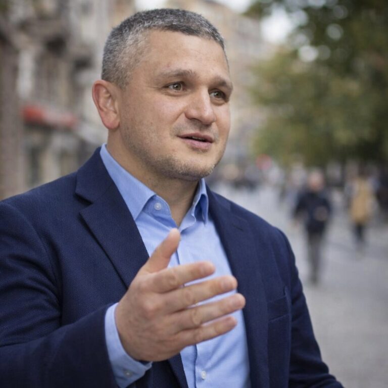 Василь Костюк Vasyl Kostyuk